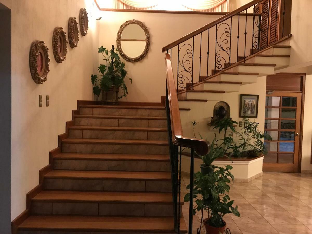 Hotel Belvedere Guatemala-Stad Buitenkant foto