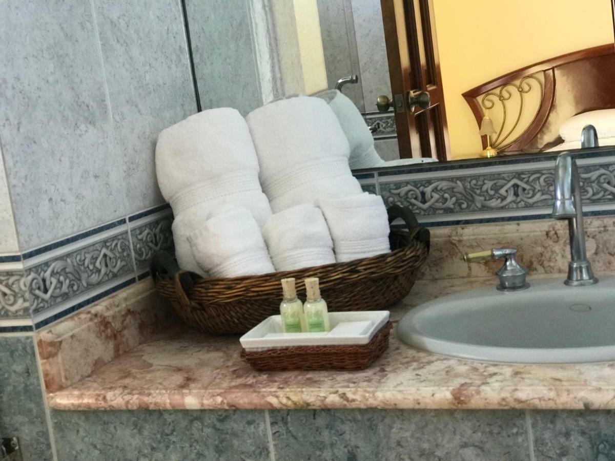 Hotel Belvedere Guatemala-Stad Buitenkant foto