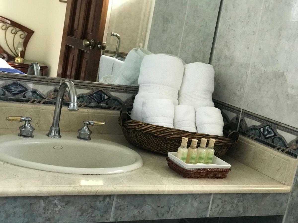 Hotel Belvedere Guatemala-Stad Buitenkant foto
